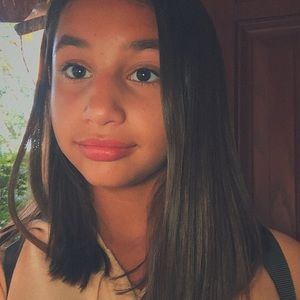 Meet your Posher, Ssophia